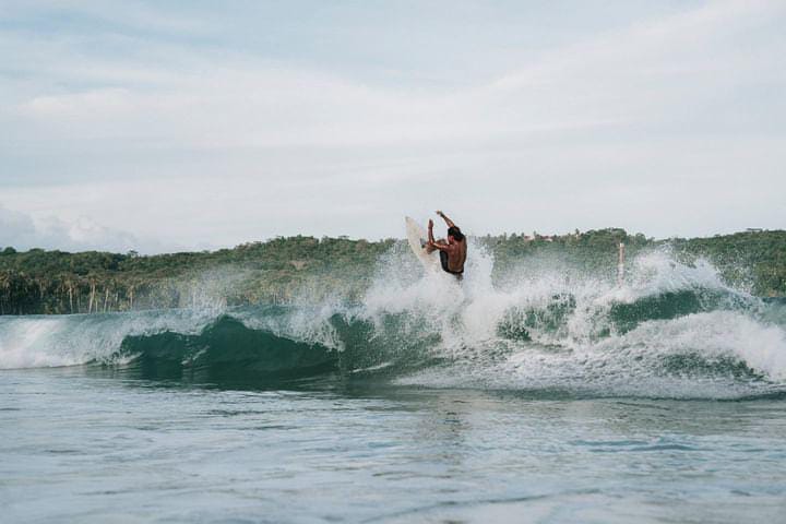 Close-up of Swen surfing